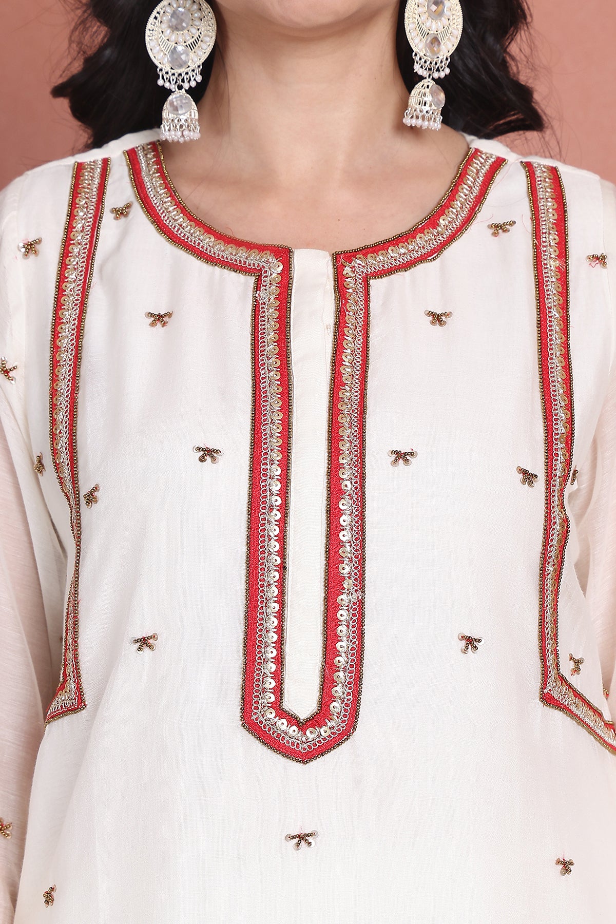 Zehnaseeb White